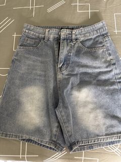 (Category: ) located in . Submitted by jsxtelw (Listing ID 1464213355, Image 1). Description: .