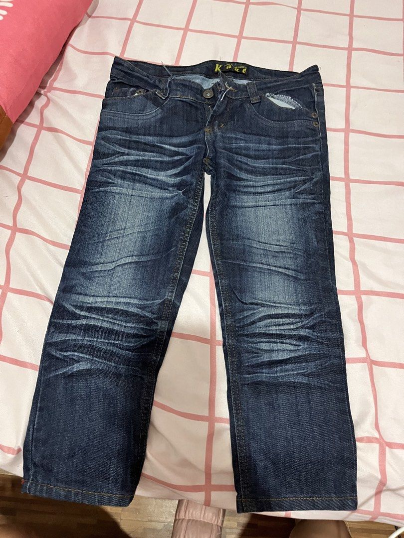Low waisted Denim capri (Category: Jeans) located in Manila. Submitted by chimcheese (Listing ID 1464138572, Image 1). Description: - Kage Classic dark wash denim jeans - Distressed look with leg creasing - Button and zip front closure - Standard pocket layout - Perfect for casual wear.