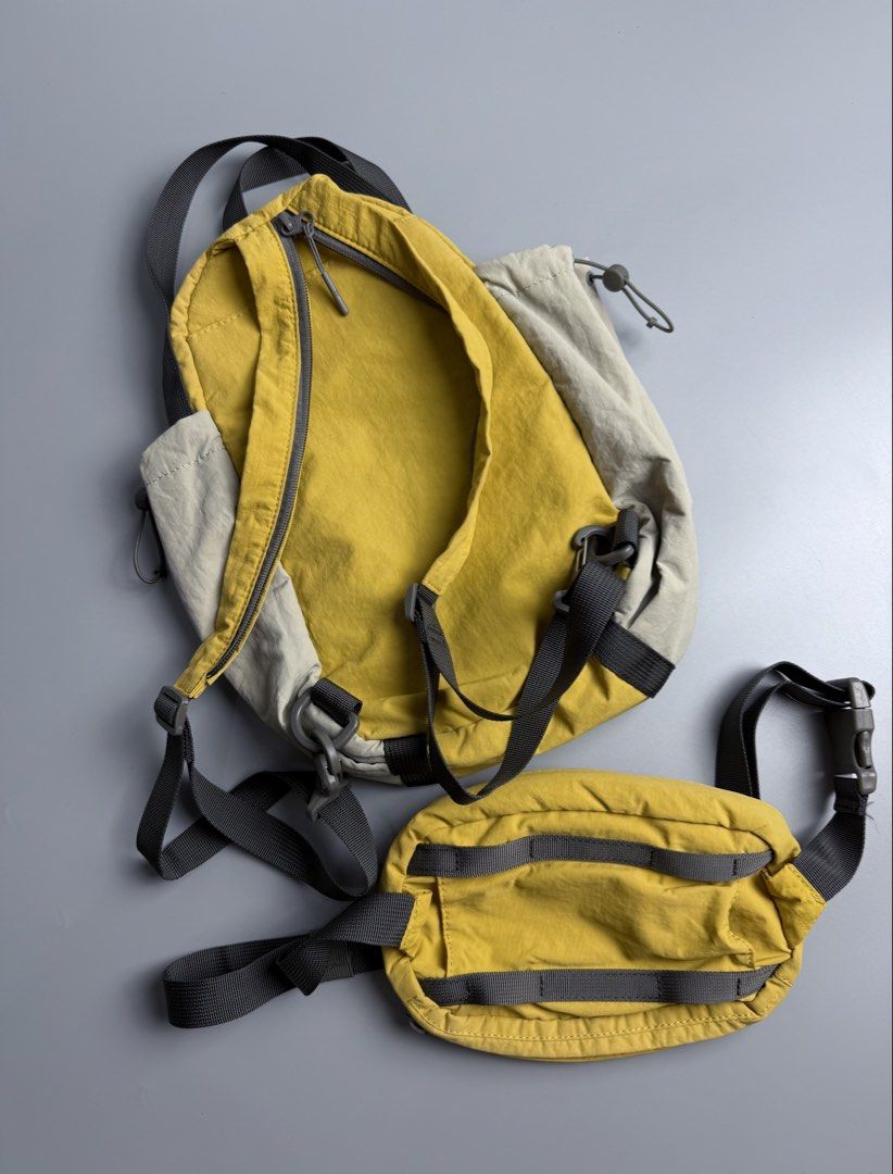 Lululemon 2way Backpack/Beltbag (Category: Backpacks) located in San Pablo. Submitted by zzz.archvs (Listing ID 1464264934, Image 2). Description: Still in excellent condition No any flaw Ykk zippers Detachable belt bag.