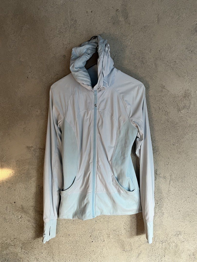 Lululemon Define Jacket Light Blue (Category: Activewear) located in Adams. Submitted by princess.maggie (Listing ID 1464232524, Image 2). Description: - in good condition - 18 x 25 - authentic - issue: small pinhole sa loob and cut tag.