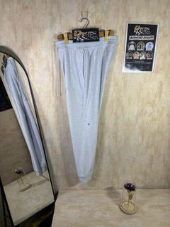 (Category: ) located in . Submitted by pormanation-thrift-store (Listing ID 1464349792, Image 1). Description: .
