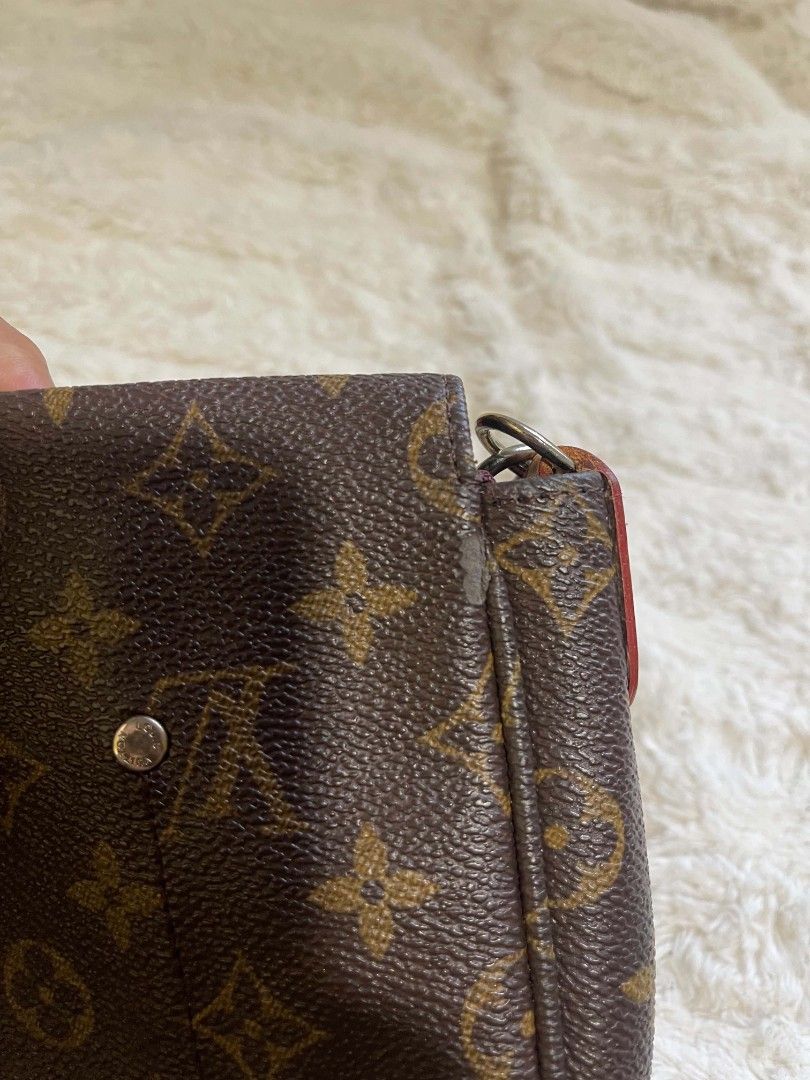 Lv Monogram favorite (Category: Shoulder Bags) located in Naawan. Submitted by twillycalledprelovedbags (Listing ID 1464142611, Image 3). Description: issue no sling, may na sugat sa likod code no. M61200.
