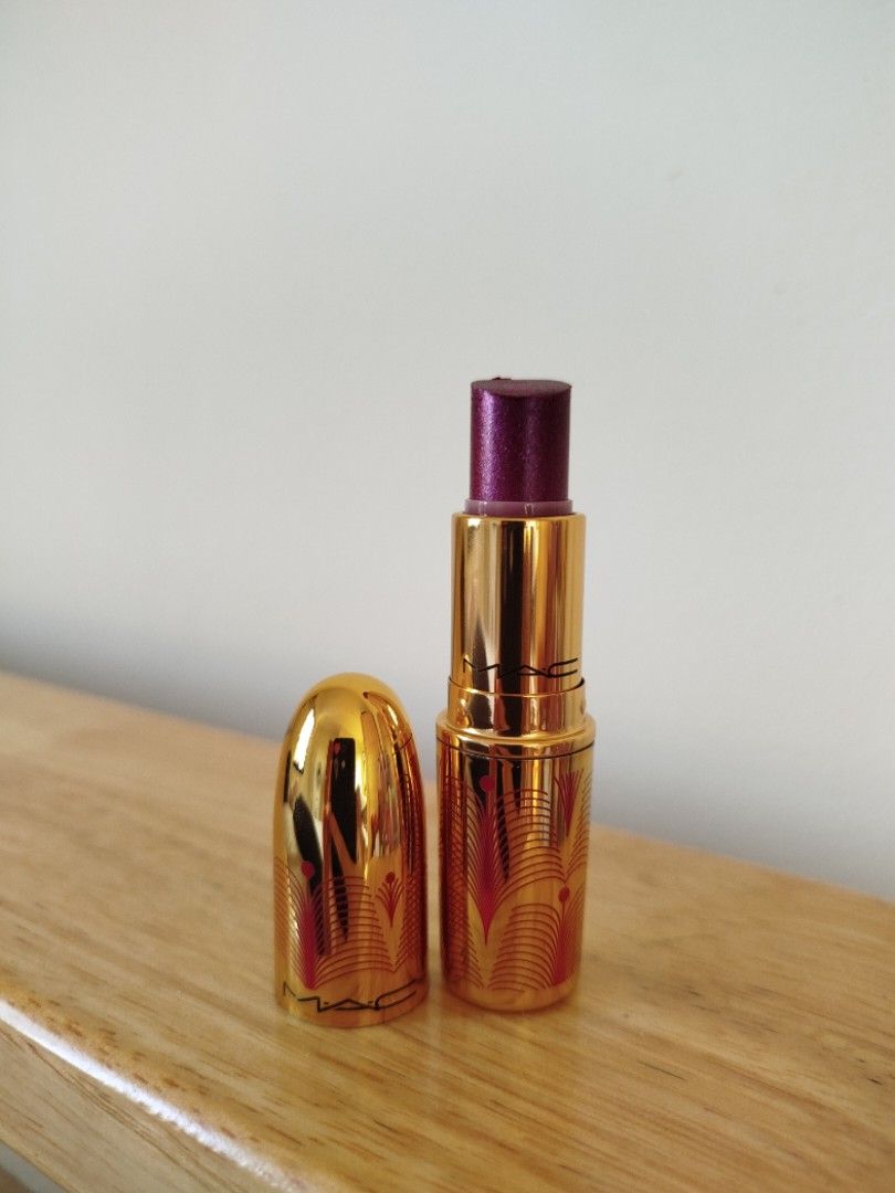 MAC Frost Lipstick in MACgenta (Category: Makeup) located in Quezon City. Submitted by luckycitrine (Listing ID 1464202551, Image 3). Description: - Limited edition from the Gift of Gold Collection - Gold tube in mint condition because it was always kept in its box - Rare item, for collectors - Usage shown, top layer sliced off for hygiene purposes - See my actual lip swatch on the last photo - Ships via Grab/Lalamove from Novaliches.