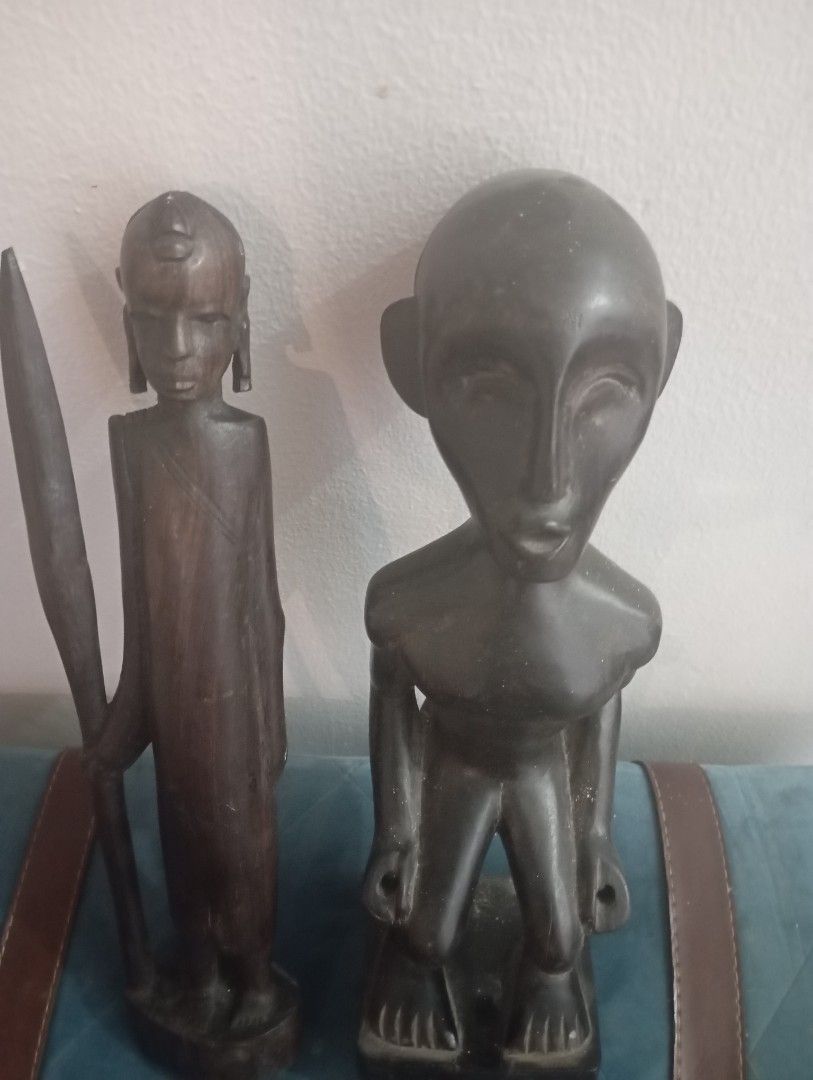 Mahogany tribal statue 2 pcs (Category: Religious Items) located in Las Pinas. Submitted by the_recycle_shop (Listing ID 1464151694, Image 2). Description: Selling as set 12 inches tall.