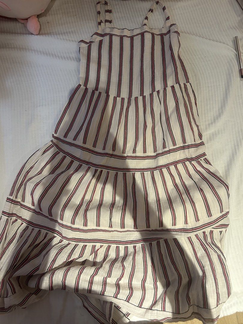 Mango girls dress (Category: Dresses) located in Manila. Submitted by coquettecosette (Listing ID 1464186761, Image 1). Description: ୨୧ Mango Dress 💞💖 cute + feminine Mango dress ♡ originally for around 14 yrs old, but fits an XS perfectly ✨ 𐙚 Mango 𐙚 fits XS 𐙚 cute everyday / going-out dress.