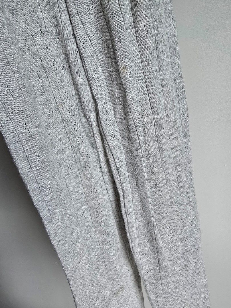 Marks & Spencer Grey Ribbed Knit Thermal Leggings (Category: Activewear) located in Paranaque City. Submitted by incognitopawikan (Listing ID 1464170672, Image 2). Description: - Grey leggings with a chic ribbed knit texture - Features a subtle, stylish cut-out pattern all over - Made with stretchy material for ultimate comfort. - Perfect for layering or as a standalone casual piece. - Effortlessly pairs with any top for a complete look..