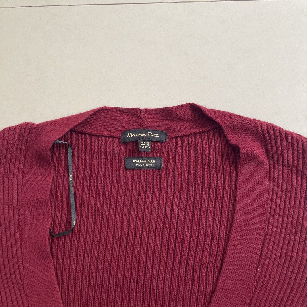 Massimo Dutti Ribbed Knit Button-Up Cardigan | XS (Category: Longsleeves) located in Manila. Submitted by kelseysells (Listing ID 1464140003, Image 2). Description: Original price: P4,000 RFS: Decluttering Size: XS LOC: QC near San Juan/ Alabang MOP: GCASH Listed price negotiable!.