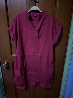 (Category: ) located in . Submitted by aprilluxcloset0812 (Listing ID 1464292284, Image 1). Description: .