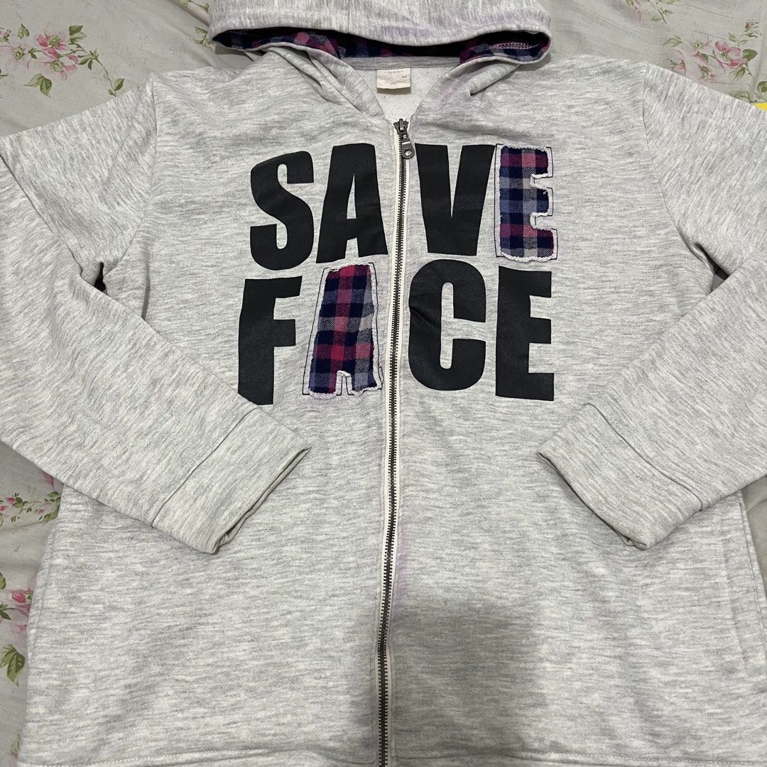 Men's Full Zip Jacket with Hood [Medium] (Category: Coats, Jackets and Outerwear) located in Quezon City. Submitted by jpsstore (Listing ID 1464245404, Image 3). Description: Size: Medium Width: 21" Length: 26" Sleeve: 24" No issue MOP: Gcash SHIPPING: J&t | Lalamove.
