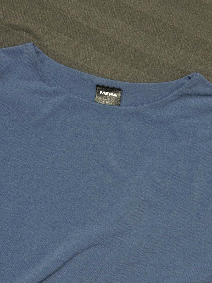 Mera Renata Premium Top (Category: Blouses) located in Marikina City. Submitted by flcty.aaleex (Listing ID 1464286554, Image 3). Description: Size: M can fit S as well Worn once..