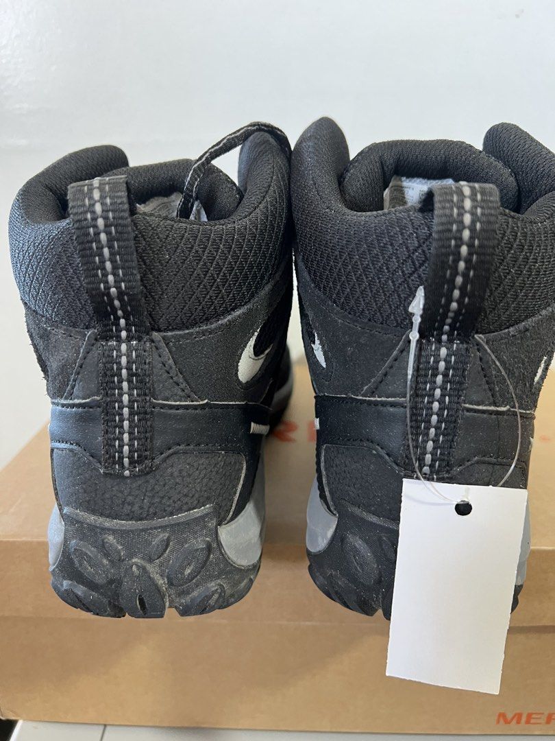 MERRELL CROSSLANDER SIZE 9 & 9.5 (Category: Boots) located in Baguio. Submitted by kyrawang22 (Listing ID 1464201965, Image 3). Description: .