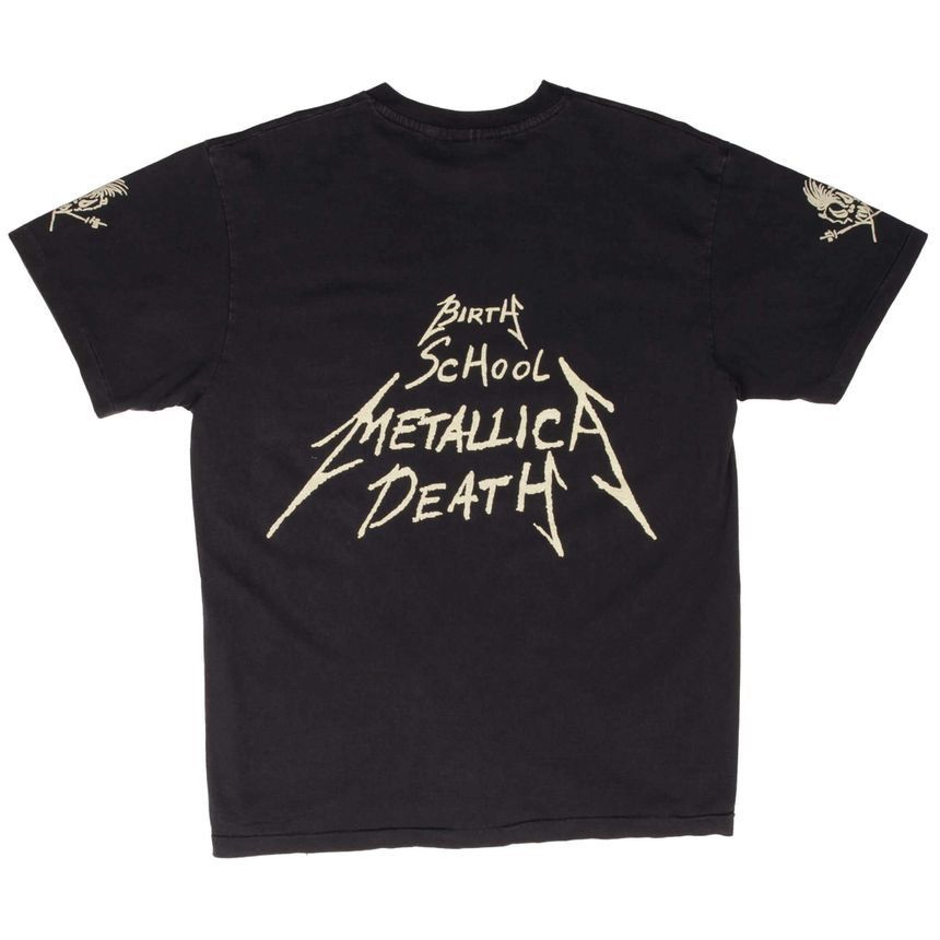 Metallica vintage shirt (Category: Activewear) located in San Jose. Submitted by aldbbch (Listing ID 1464167968, Image 1). Description: Vintage shirt Single stitch all the way No issue In good condition Metallica on tag.