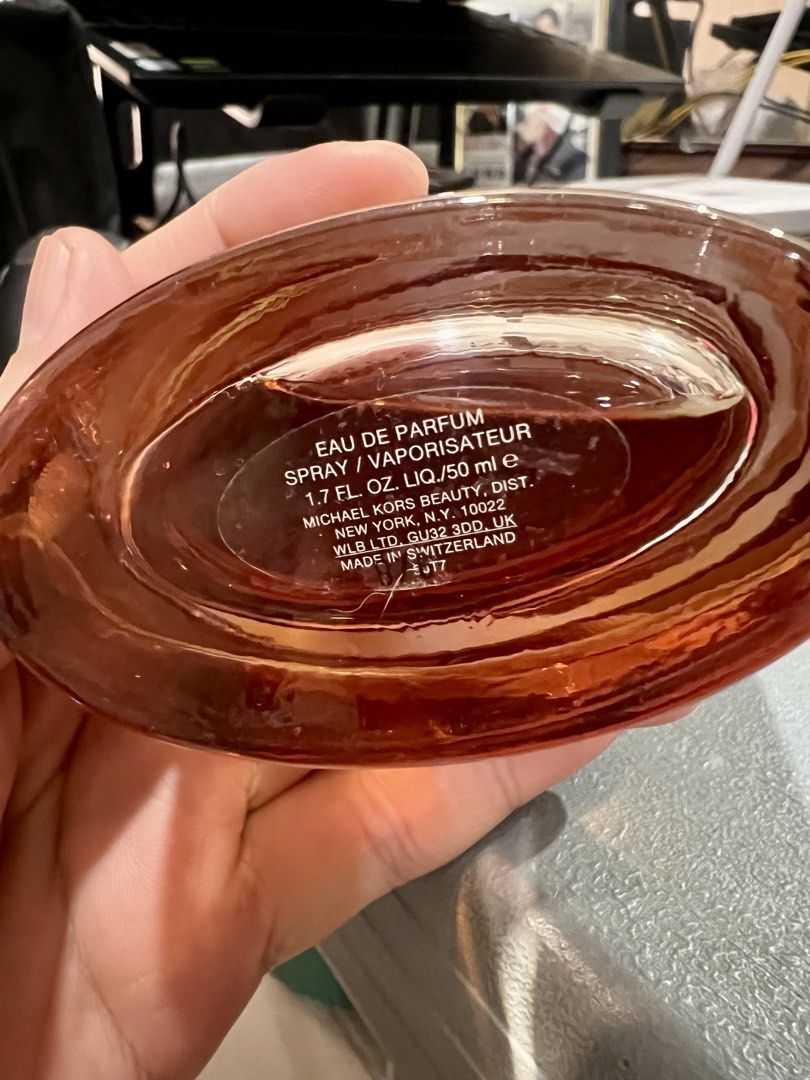 Michael Kors Wonderlust 50ml Perfume (Category: Other Accessories) located in Pasig City. Submitted by thrift_man777 (Listing ID 1464167271, Image 2). Description: Authentic Replacement box.