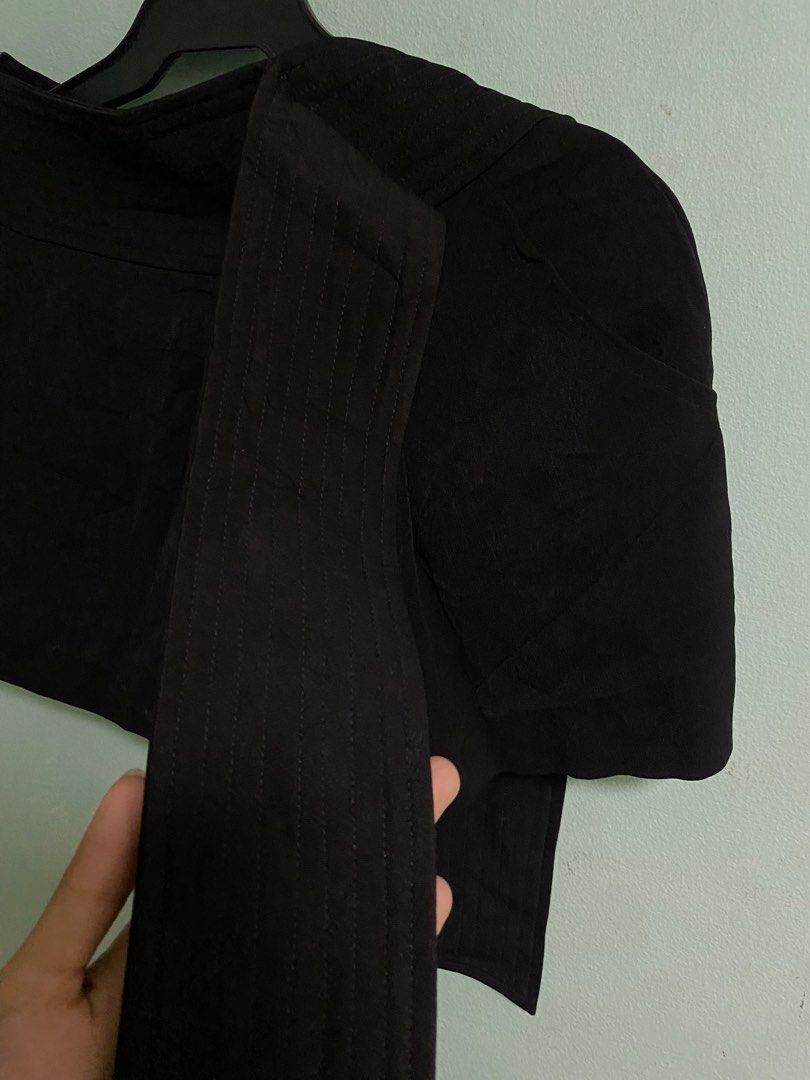 Mini Black Skirt (Category: Skirts) located in Taguig. Submitted by sharpcautions (Listing ID 1464174171, Image 2). Description: .
