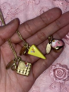 (Category: ) located in . Submitted by daintypeach (Listing ID 1464327054, Image 1). Description: .