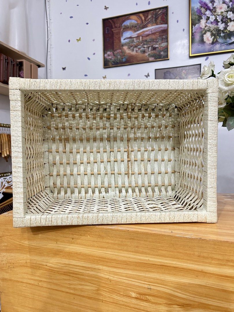Minimalist Woven Storage Basket! (Category: Storage Boxes & Baskets) located in Bustos. Submitted by gthings.collectibles (Listing ID 1464239727, Image 3). Description: Organize in style with this Minimalist Woven Storage Basket! ✨Looking for a aesthetic way to declutter your space? Perfect ito for your bedroom, closet shelves, pantry, or living room! It gives off that clean, Nordic/Muji vibe na babagay sa kahit anong sulok ng bahay niyo. Yours a
