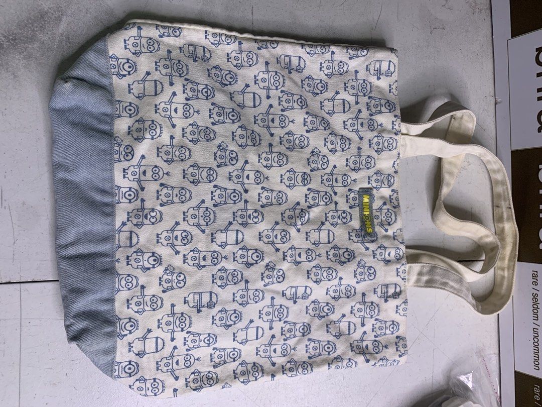 Minions Tote Bag - Canvass Bag (Category: Character Goods) located in Carmona. Submitted by bihira (Listing ID 1464280471, Image 2). Description: Minions Tote Bag - Canvass Bag - WYSIWYG - Authentic Minion Merch - Canvass Material - Embosed Minions.