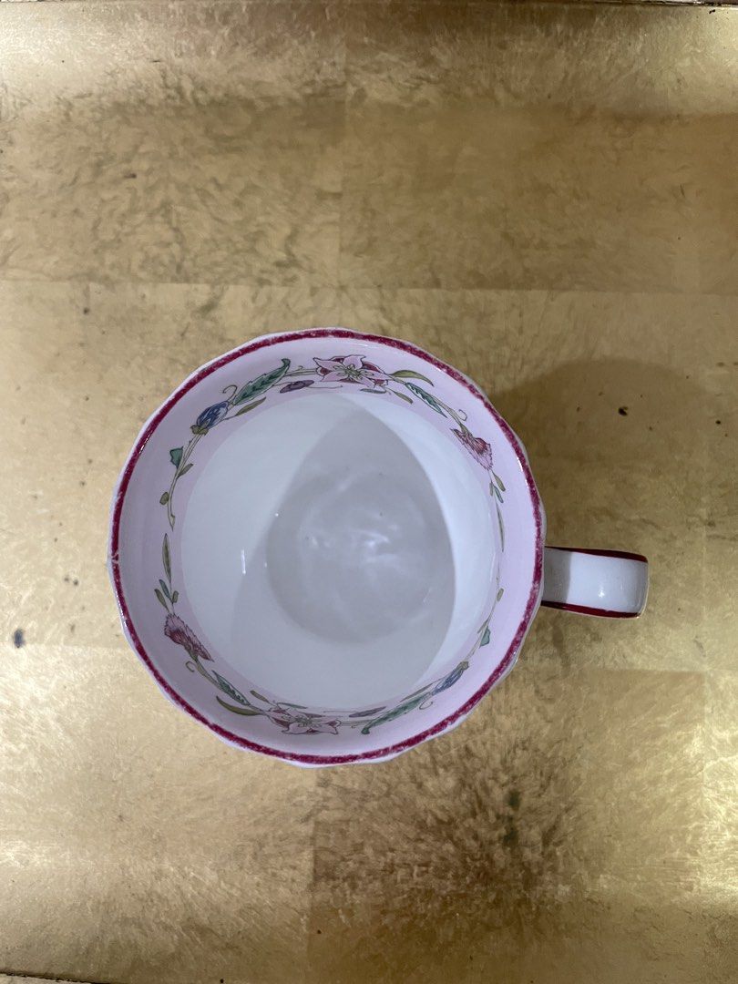Minton Haddon Hall Celebration Mug (Category: Coffee & Tea Tableware) located in Malaybalay. Submitted by timelessheirlooms (Listing ID 1464232184, Image 2). Description: With fades on rim.