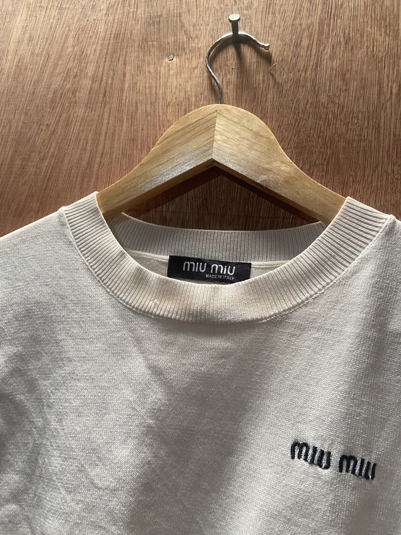 MIU MIU KNITTED SHIRT (Category: Shirts) located in Naga. Submitted by lux.shirt.ph (Listing ID 1464147648, Image 2). Description: MIU MIU KNITTED SIZE:SMALL DIMES:16x19 CONDITION:GOOD COLOR RATE:9.3/10 ISSUE:NEEDWASH,MISSING WASH LABEL.