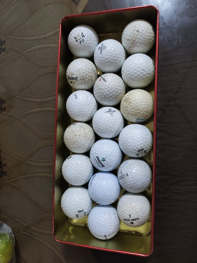 Mixed Brand Golf Balls (18 pcs) (Category: Golf) located in Manila. Submitted by gelvy1316 (Listing ID 1464153044, Image 2). Description: - Lot of 18 used golf balls - Assorted brands: Titleist, Callaway, Srixon, and more - Ideal for practice sessions or casual rounds - Selling the entire lot.