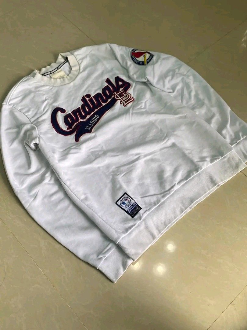 MLB Cardinals Sweater (Category: Coats, Jackets and Outerwear) located in Cotabato. Submitted by bossneth_collextvs (Listing ID 1464284839, Image 1). Description: DM for more info!.