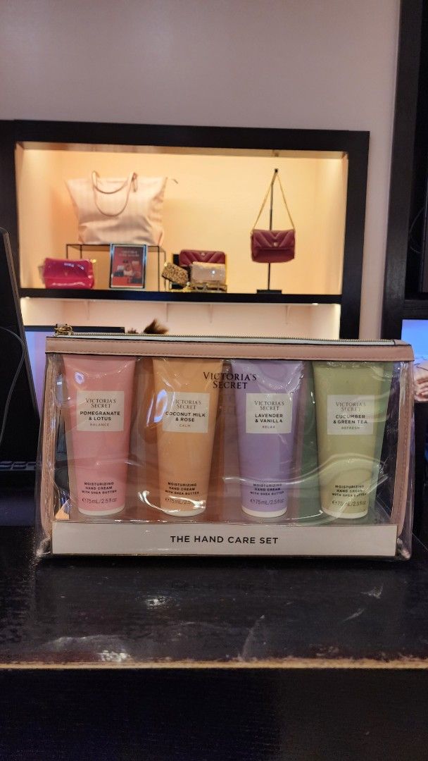 Moisturizing Lotions (Category: Body Care) located in Pasig City. Submitted by authentic_rack (Listing ID 1464333003, Image 1). Description: 💯% Authentic Victoria's Secret Set of Hand and Body Moisturizing Lotion Super Sale‼️ 🎄Gift set 🎄🎁 Free shipping! 🚚 .