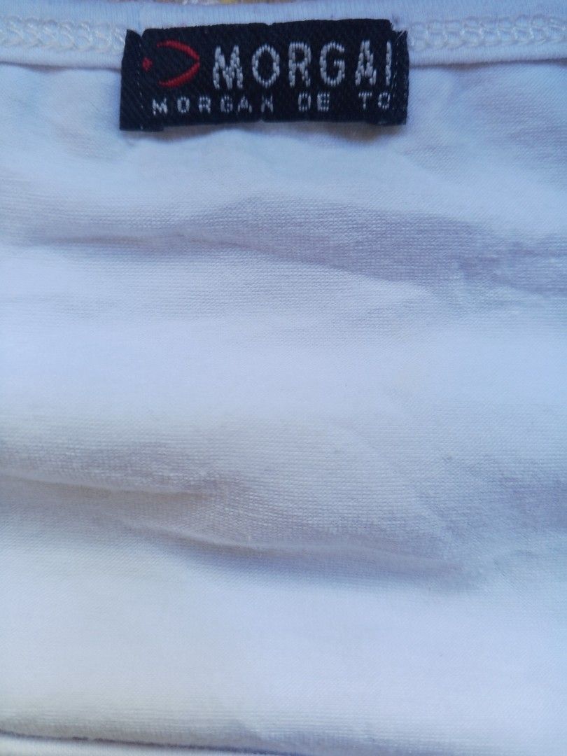 Morgan de toi graphic shirt (Category: Shirts) located in Larena. Submitted by .chy2k. (Listing ID 1464193180, Image 3). Description: .
