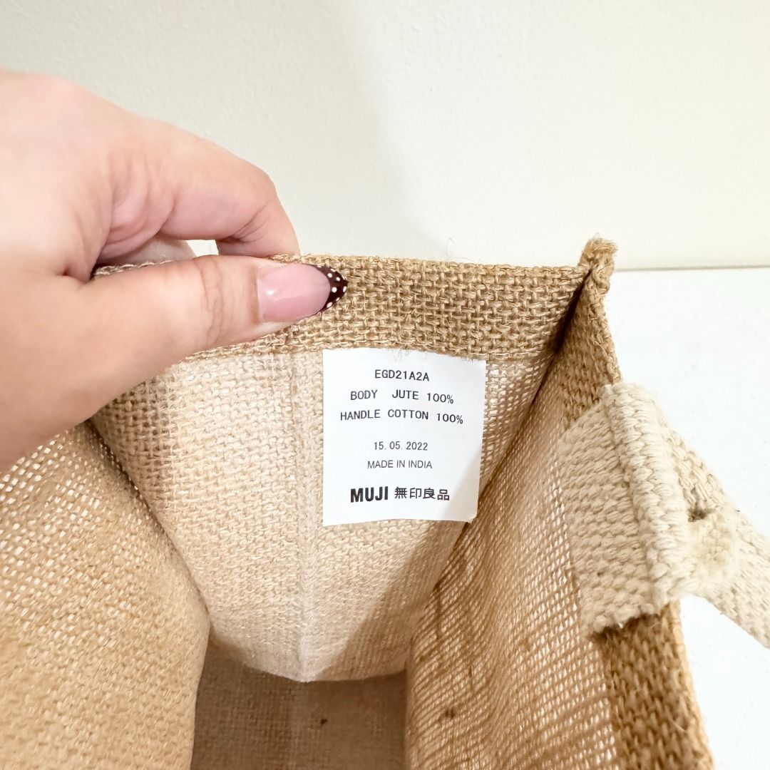 Muji Mini Beach Jute Bag with Twilly (Category: Beach Bags) located in Manila. Submitted by destashedmnl2 (Listing ID 1464311191, Image 3). Description: 💫 FREE SHIPPING WITHIN METRO MANILA 💫 (₱500 & up worth of purchase via J&T) ✨ Measurement: W- 8.5" L- 9" 🩶 Message me for more info/photos. 😊 🩶 MOP: BDO/BPI/GCASH/GOTYME 🩶 MOD: -Lalamove (Same Day Delivery: Metro Manila and nearby provinces) -J&T ; starts at ₱50 sf (Metro Manila/Provincial)