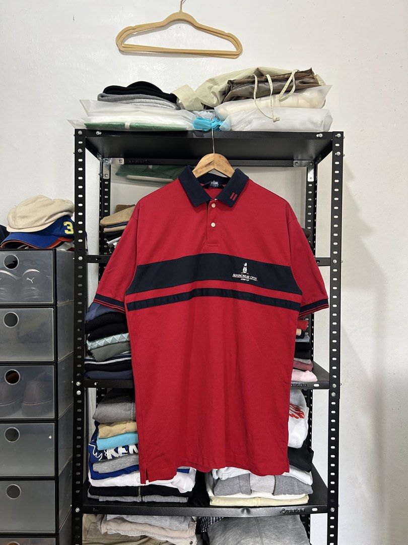 Munsingwear penguin polo shirt (Category: Tshirts & Polo Shirts ) located in Cavite. Submitted by arvinroderos (Listing ID 1464161267, Image 1). Description: Munsingwear penguin polo shirt 21.5x30 as new no issue 450.