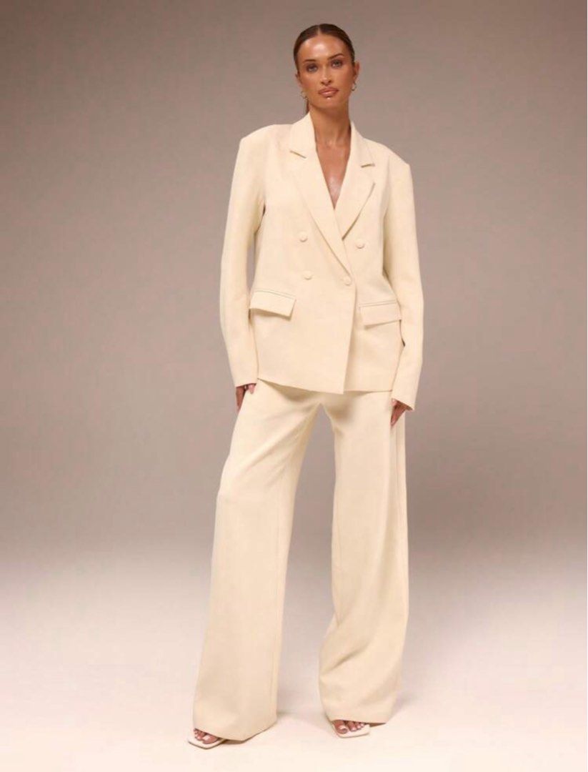 Musera Double Breasted Cream Blazer (Category: Coats, Jackets and Outerwear) located in Cavite. Submitted by _ysa_belle (Listing ID 1464272652, Image 1). Description: - Cream double-breasted blazer - Brand: MUSERA - Features: Two front buttons, two pockets - Style: Perfect for dressing up or down, suitable for work or a night out - Inclusions: Full suit—Blazer and Pants.