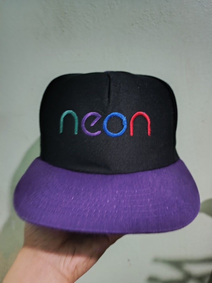 Neon snapback Cap USA Snap (Category: Caps & Hats) located in Caloocan City. Submitted by shsgoods (Listing ID 1464143029, Image 1). Description: location:Karuhatan Valenzuela City.