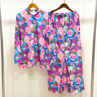 (Category: ) located in . Submitted by _2ndgoods (Listing ID 1464267551, Image 1). Description: .
