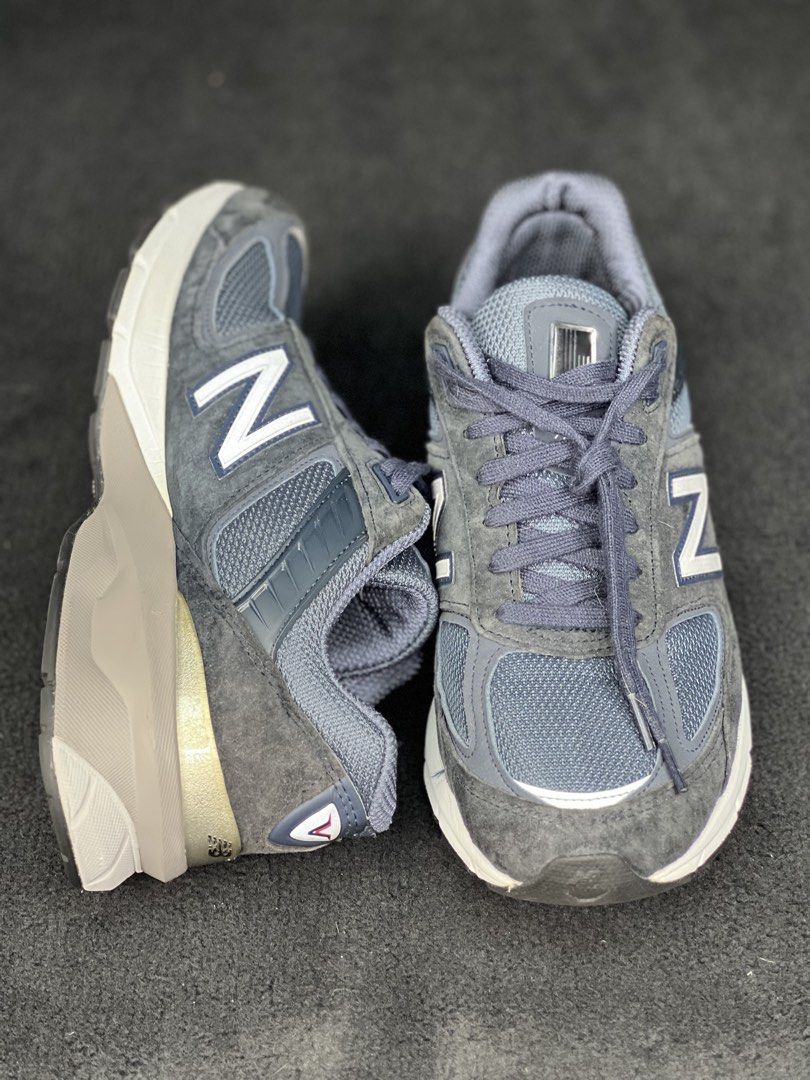 New Balance 990 V5 ‘Navy’ (Category: Sneakers) located in Quezon City. Submitted by jralfonsoo (Listing ID 1464148115, Image 2). Description: For Sale! New Balance 990 V5 ‘Navy’ 100% Authentic (bought from states) • Size 9.5 US Men’s • Condition: 9/10 • RFS: Declutter • No box 3,795 negotiable 📍Quezon City - Meet-up, delivery, pick-up, or shipping available. Thank you 😊 .