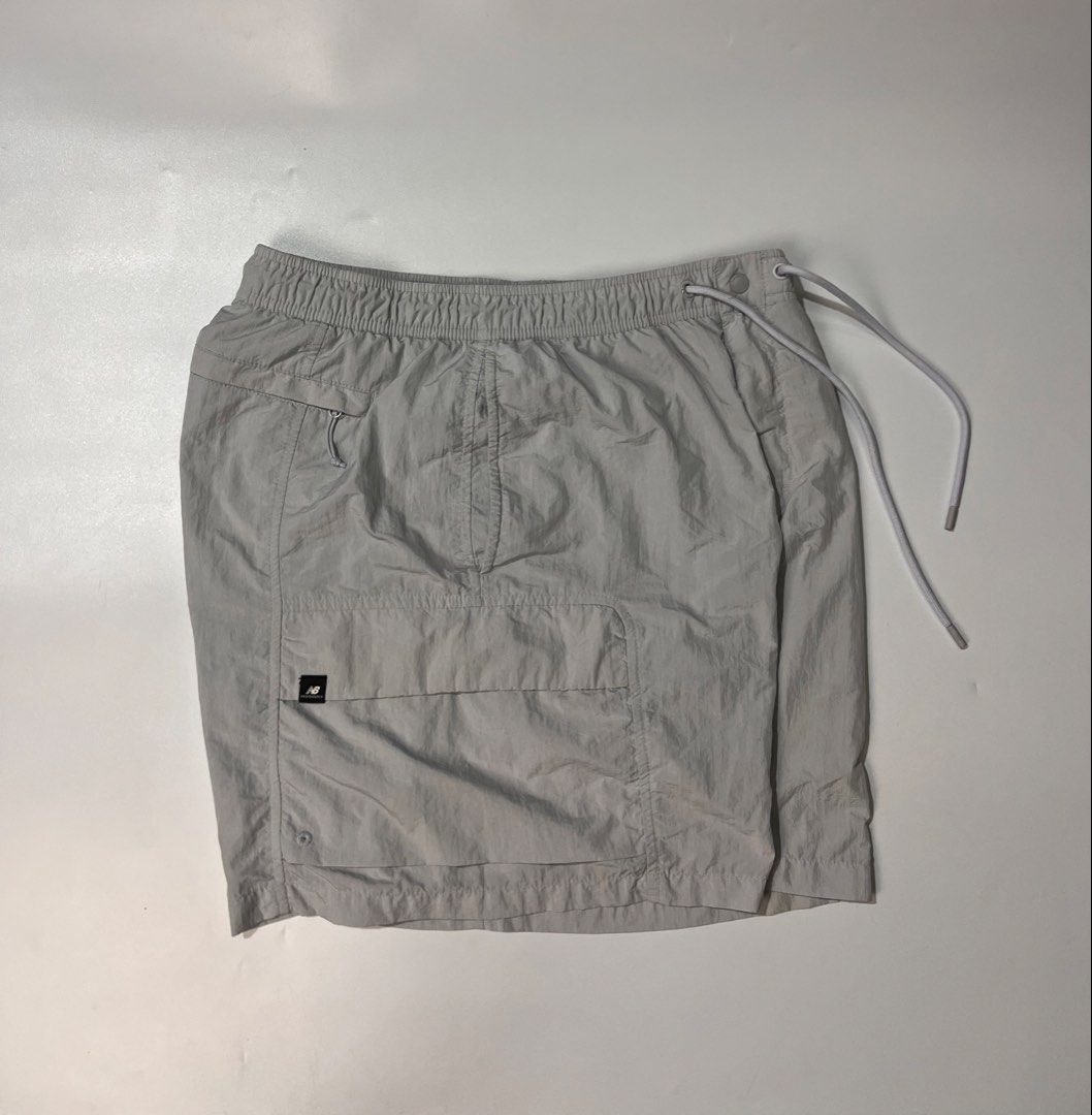 ♻️New Balance nylon Short ♻️ (Category: Shorts) located in Manila. Submitted by cjsthrift (Listing ID 1464347927, Image 2). Description: ‼️Want to sell‼️ ♻️New Balance nylon Short ♻️ ▫️Exellent condition ▪️None Hidden issue ▫️Color rate 9/10 ▪️Waist: 28-32 Stretch ▫️Lenght: 16 ▪️With inner 🏷️ 750 + Shipping fee 📩 🤝Nego as always 📍 Pagadian City Zamboanga Del sur ✅Unli Vc For Checking items ✅Unli Vouch ✅Legit Seller.