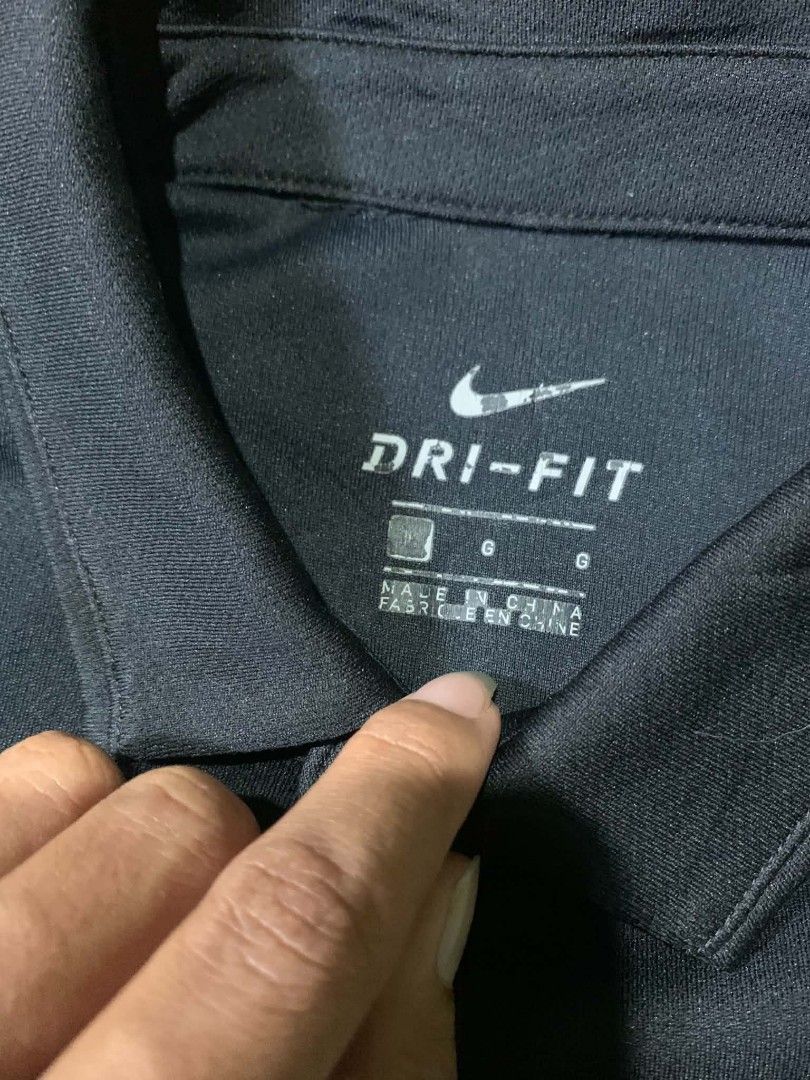 Nike active polo shirt (Category: Tshirts & Polo Shirts ) located in Angeles City. Submitted by giventrifteditem (Listing ID 1464282757, Image 3). Description: pm dets Open vc size M/L.