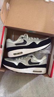 (Category: ) located in . Submitted by ileonajanae_ (Listing ID 1464141152, Image 1). Description: .