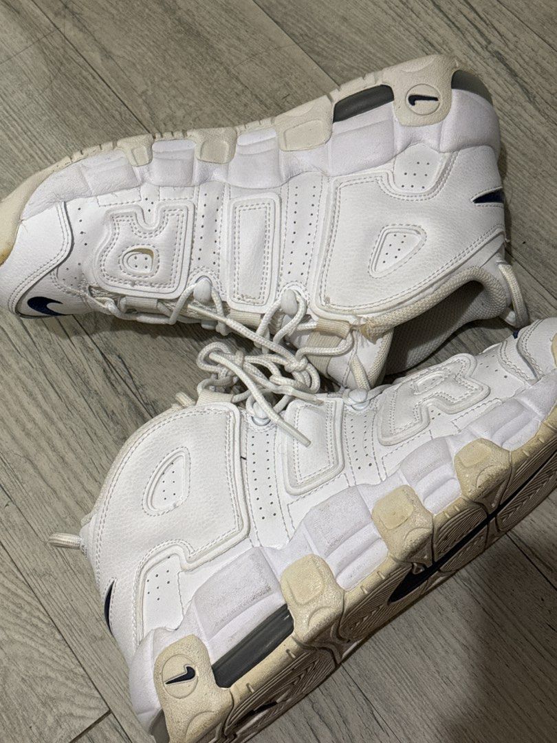 Nike Air More Uptempo (Category: Sneakers) located in Quezon City. Submitted by mintconditionph (Listing ID 1464271429, Image 2). Description: Fits size 8 25CM Needs cleaning.
