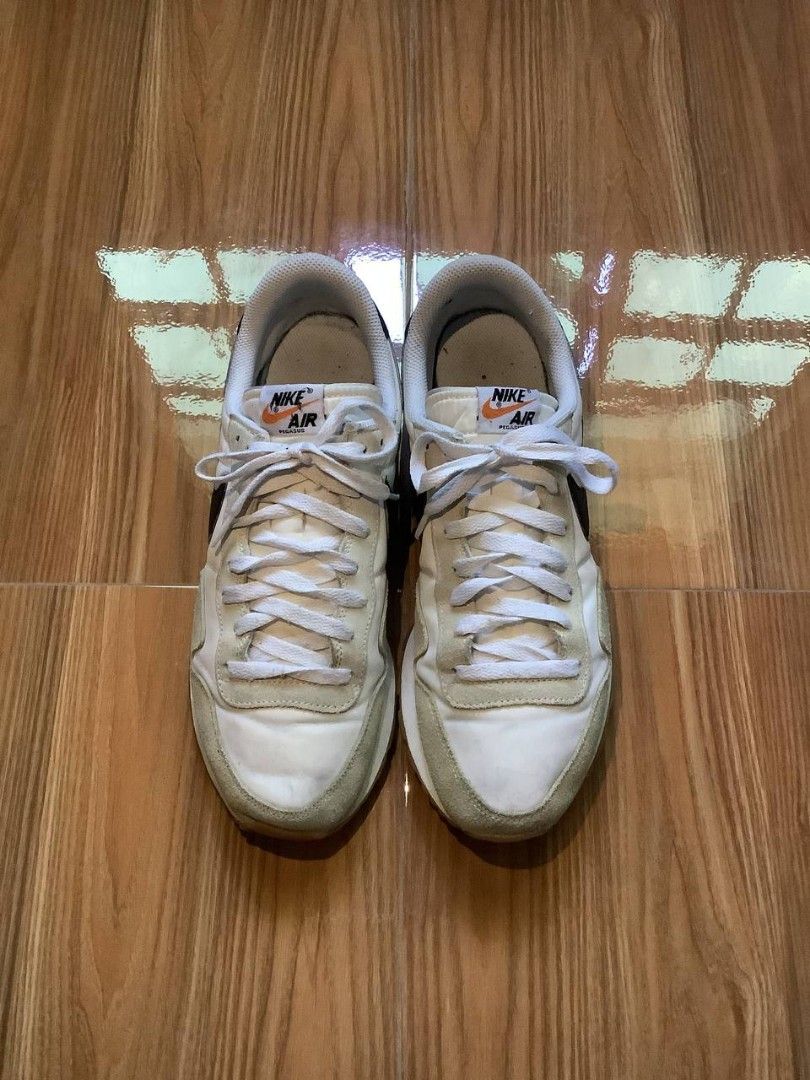 Nike Air Pegasus 83 White Black Gum (Category: Sneakers) located in Canaman. Submitted by stayhypethrifted (Listing ID 1464155685, Image 3). Description: .