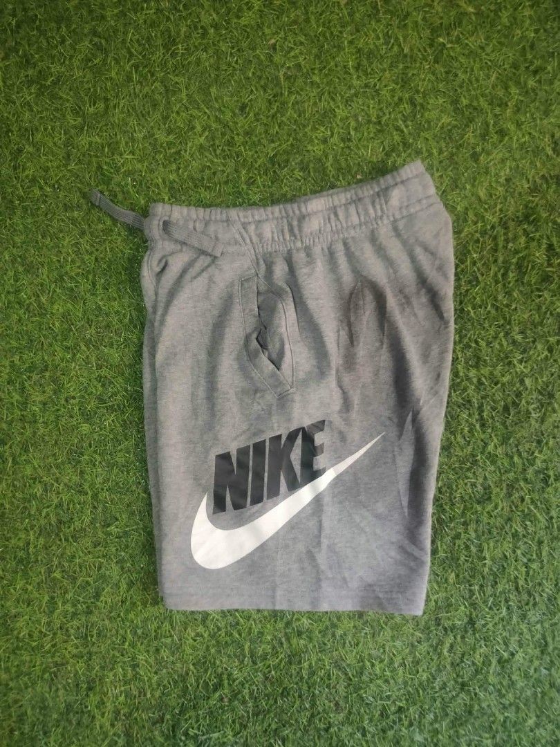 Nike alumni youth size short (Category: Activewear) located in Vinzons. Submitted by kspabico07187 (Listing ID 1464273697, Image 1). Description: Excellent condition No issue No crack print Waist-22-30 L-16.