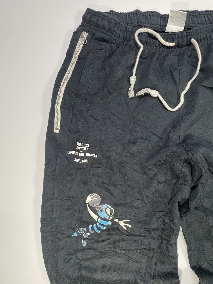 Nike Authentic Issue Alien Basketball Joggers (Category: Activewear) located in Dasmarinas. Submitted by just_find_castleton (Listing ID 1464217443, Image 2). Description: Nike Authentic Issue Alien Basketball Joggers Size: Large (30W-34W) Length - 38 Leg Opening - 4.5 Condition - 8/10 -Check pics -bleach stain -1-2 days reservation only -Flakers/Bogus will be posted -Add sf -This is thrift item please manage your expectations..