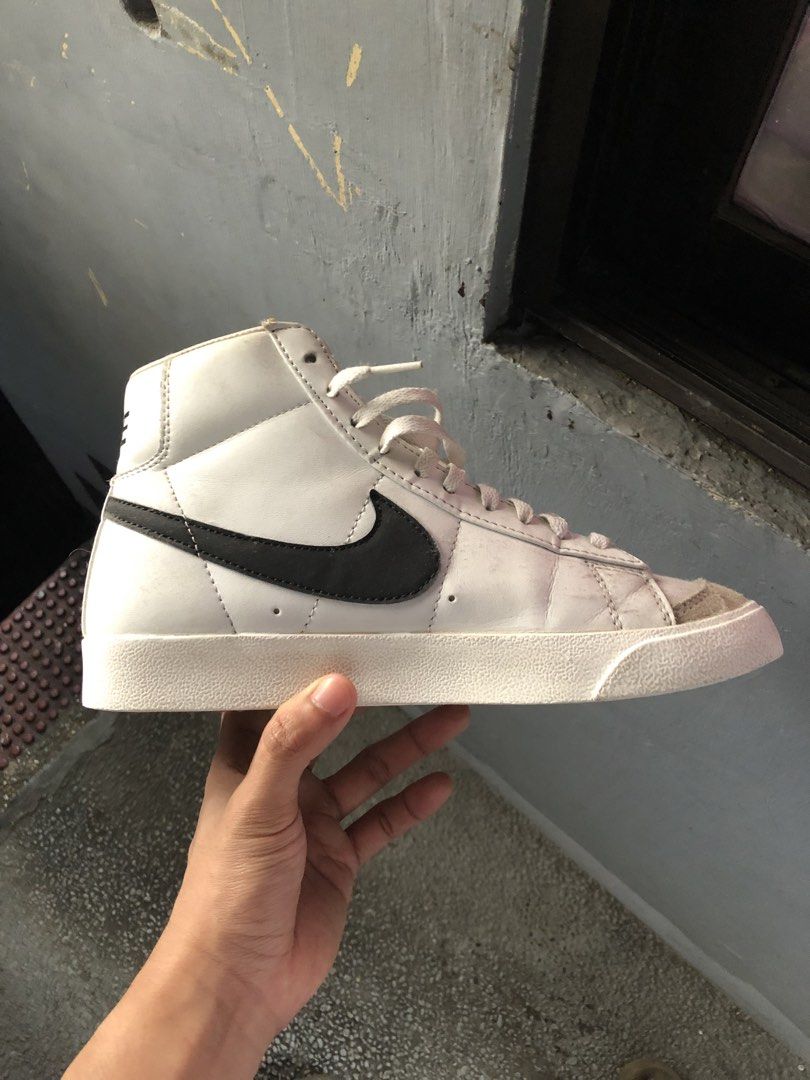 Nike Blazer (Category: Sneakers) located in Manila. Submitted by ig.quio.vl (Listing ID 1464322817, Image 2). Description: US 8.5 no issue 1x used ginawang display lang sa kwarto.
