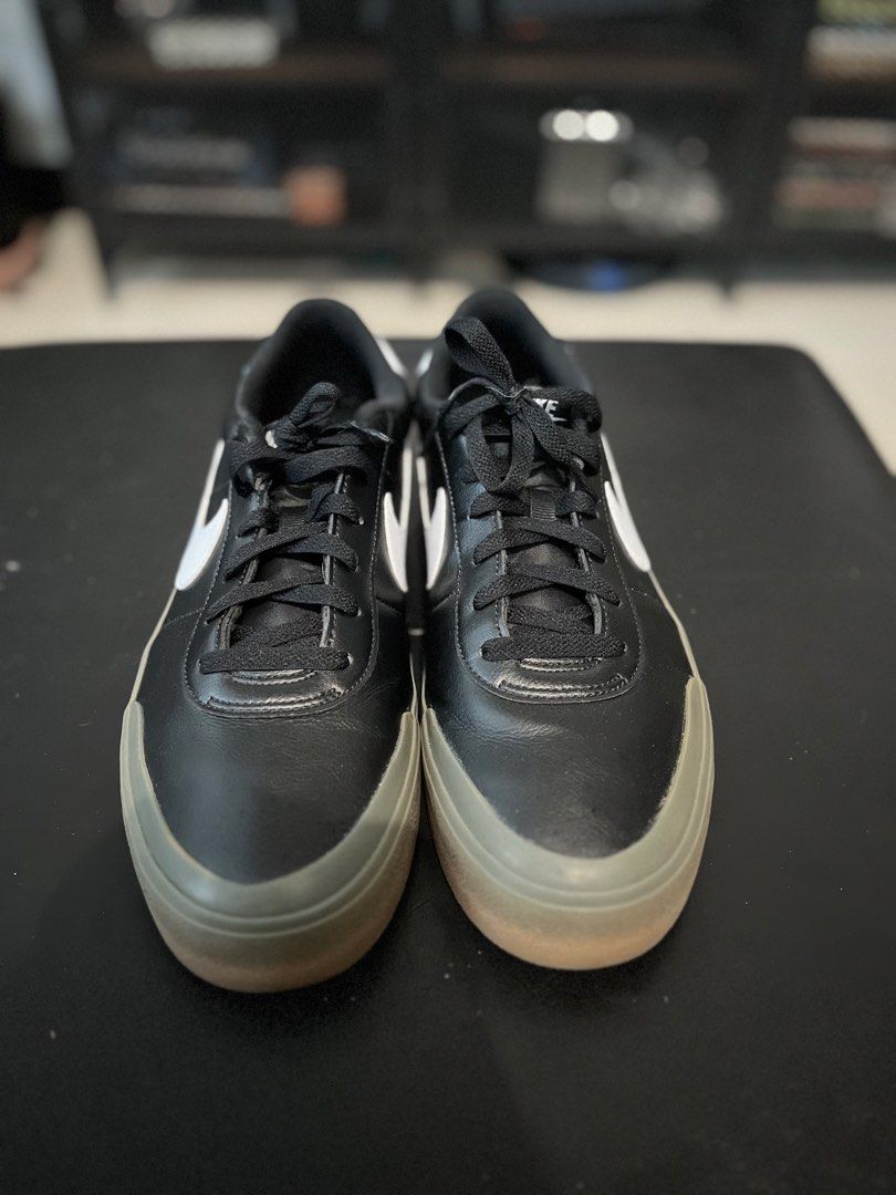Nike court shot (Category: Sneakers) located in Quezon City. Submitted by vwfndrskprs (Listing ID 1464192286, Image 1). Description: - Nike court shot - Size US 11 men’s / 29cm - Lightly used - No box - Bought for P4095 - Features a white Nike swoosh and heel tab - Classic gum sole for grip and style - Perfect for skateboarding or everyday casual wear - Includes black laces.