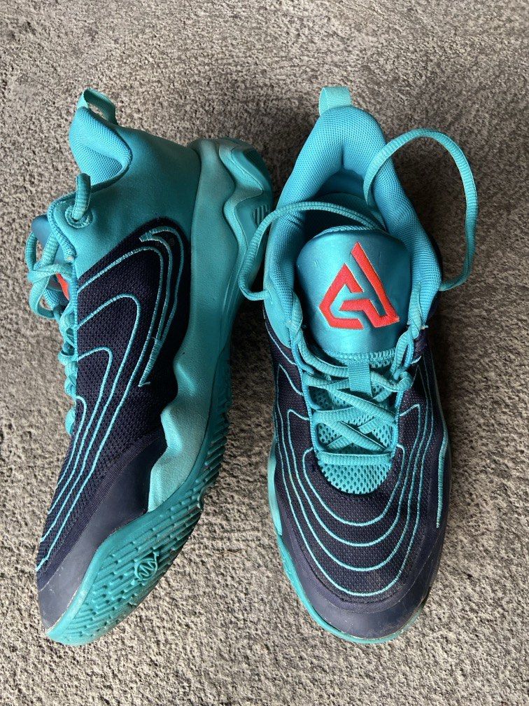 Nike Giannis Immortality 4 (Category: Casual Shoes) located in Angeles City. Submitted by gatchyyyy (Listing ID 1464229273, Image 2). Description: .