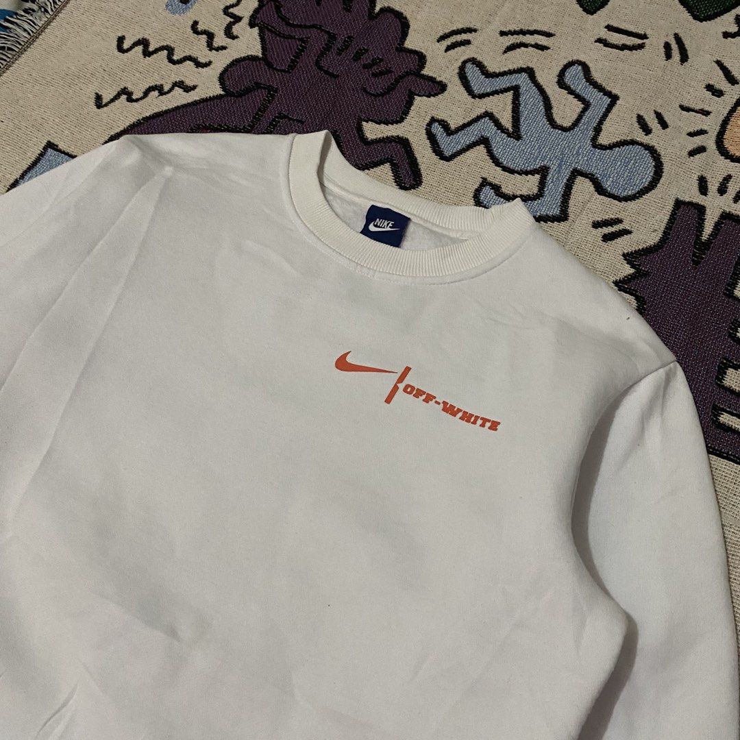 NIKE OFF WHITE (Category: Coats, Jackets and Outerwear) located in Cavite. Submitted by suotnilowsenze (Listing ID 1464255625, Image 3). Description: NIKE OFF WHITE Width: 22.5 Length: 26 (MEDIUM) Color rate: 9.5/10 Issue: Minimal Lints Excellent Condition ₱549 + 125 SHIPPING FEE.