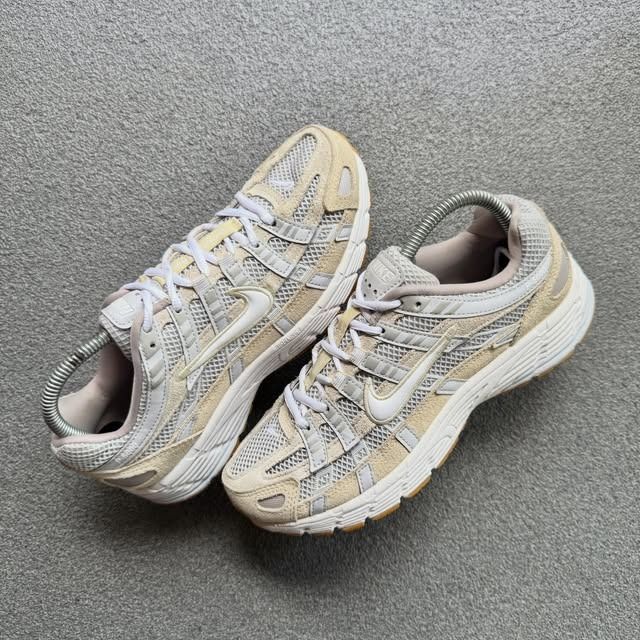 NIKE P6000 PHOTON DUST LIGHT KHAKI (Category: Sneakers) located in Cagayan de Oro. Submitted by huntbytrickjam.v2 (Listing ID 1464315164, Image 1). Description: N-KE P6000 PHOTON DUST LIGHT KHAKI US 7.5 WMNS / EURO 38.5 / CM 24.5 VERY GOOD Pair Only Tear Sockliner M - 1499.