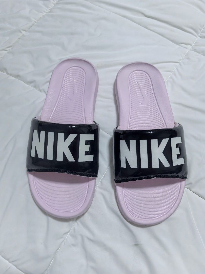 Nike Pink Sandals, Size 9 (Category: Flats & Sandals) located in Naga. Submitted by princessta62477 (Listing ID 1464282280, Image 2). Description: .