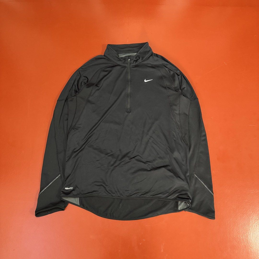 NIKE QZIP DRI FIT LONGSLEEVES (Category: Everything Else Others) located in Pasig City. Submitted by buzzthrifty (Listing ID 1464243483, Image 1). Description: SIZE M-L 22x26 EXCELLENT CONDITION .