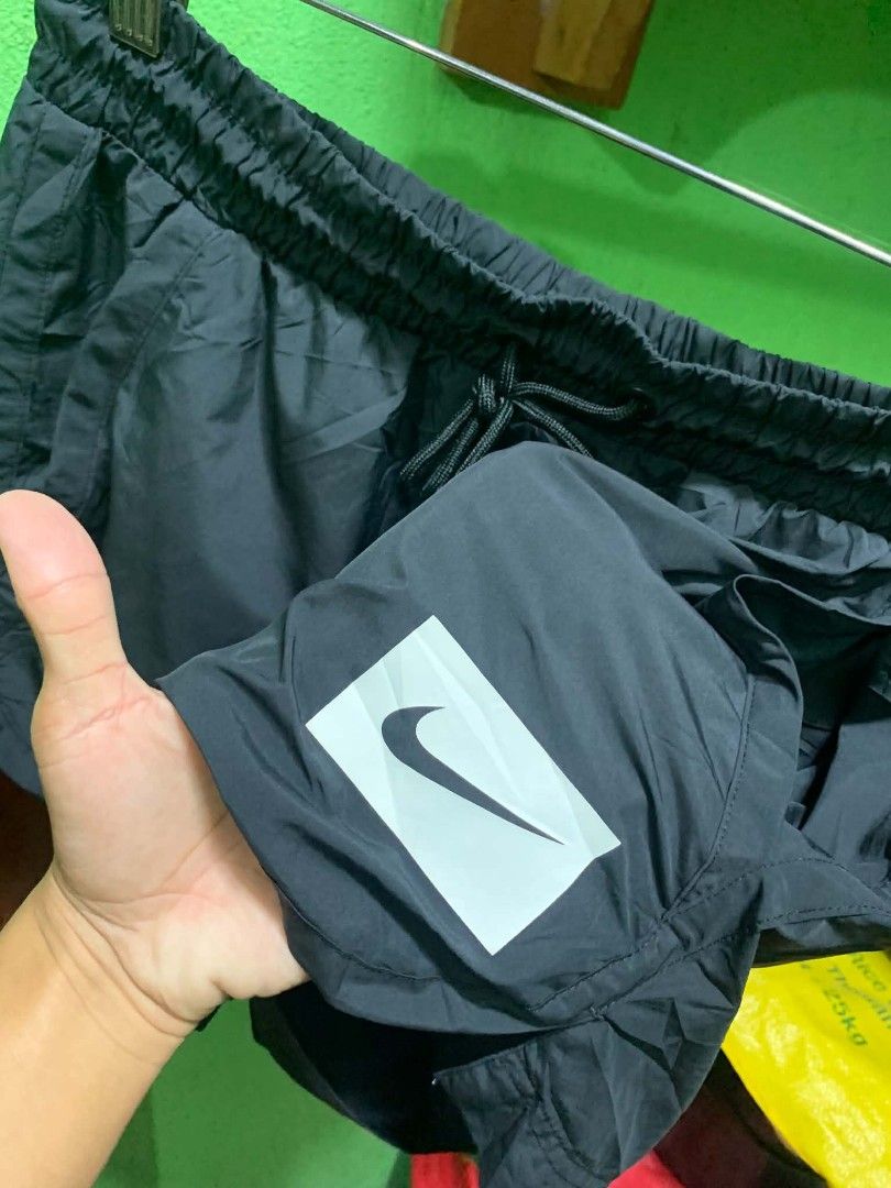 Nike short (Category: Activewear) located in Angeles City. Submitted by giventrifteditem (Listing ID 1464278816, Image 3). Description: SIZE M 28w-34 open vc authentic no issue pickleball/running/ gym.
