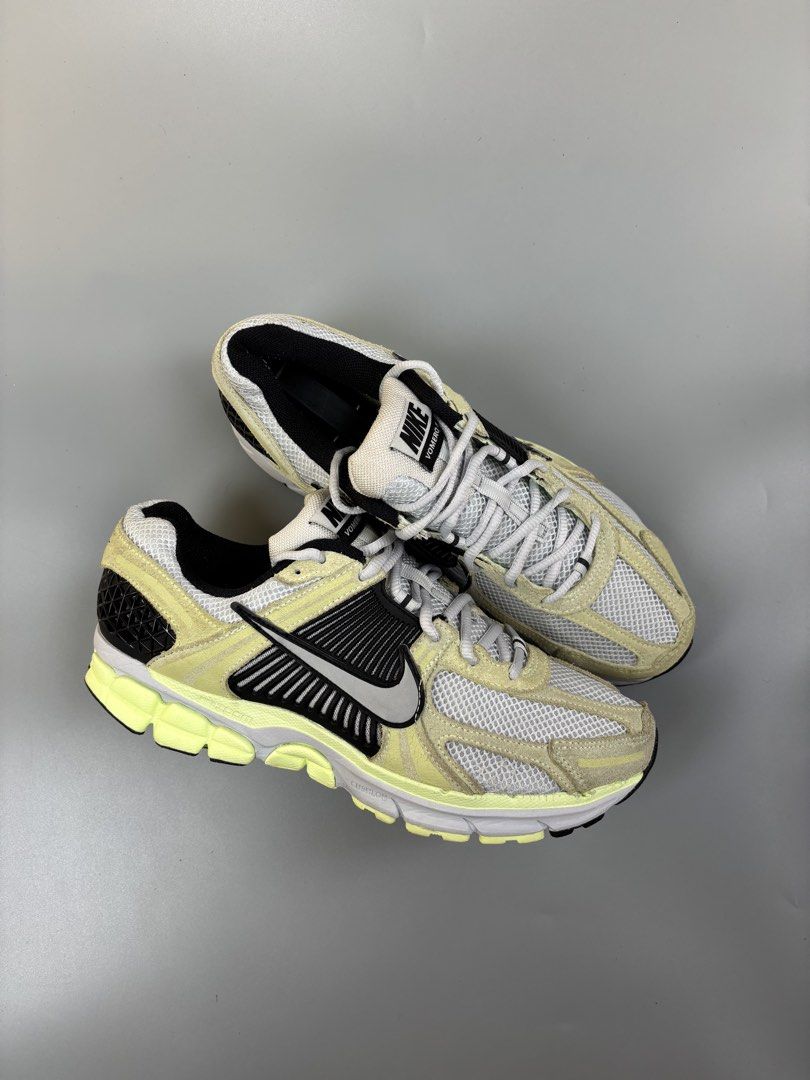 Nike Vomero 5 "Photon Dust" "Light Lemon Twist" (Category: Sneakers) located in Cagayan de Oro. Submitted by klebertaco53763 (Listing ID 1464159935, Image 1). Description: - Nike Vomero 5 - Colorway: Photon Dust and Light Lemon Twist - Materials: Breathable mesh upper with premium suede overlays - Accents: Stylish black and silver details - Features: Unique textured heel counter for added flair - Laces: Clean white laces - Versatile: Ideal for bo