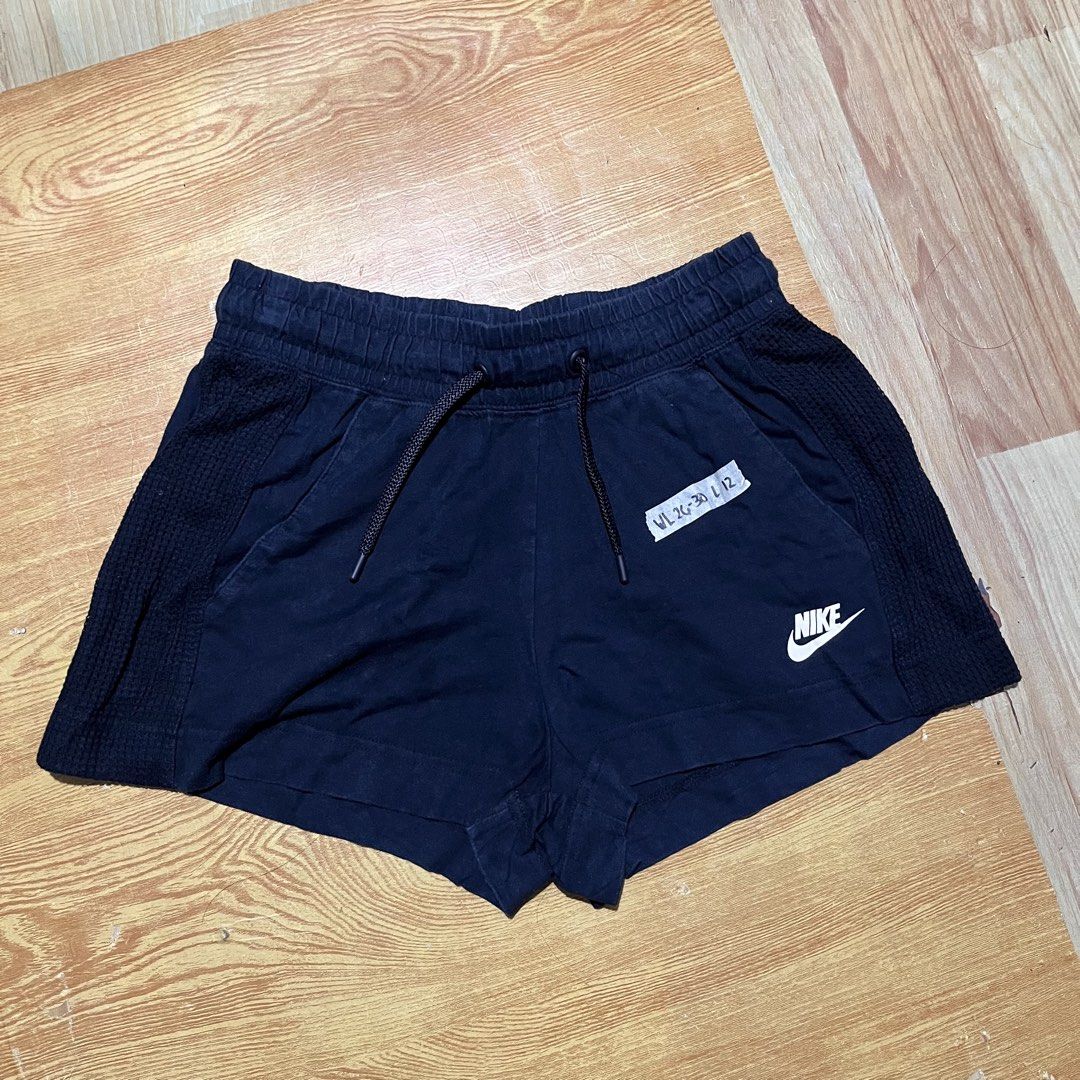 NIKE WOMEN SHORTS (Category: Shorts) located in Marikina City. Submitted by Dyornhel (Listing ID 1464263280, Image 2). Description: Nike women shorts WL 26-30 L 12 Excellent condition Need wash.